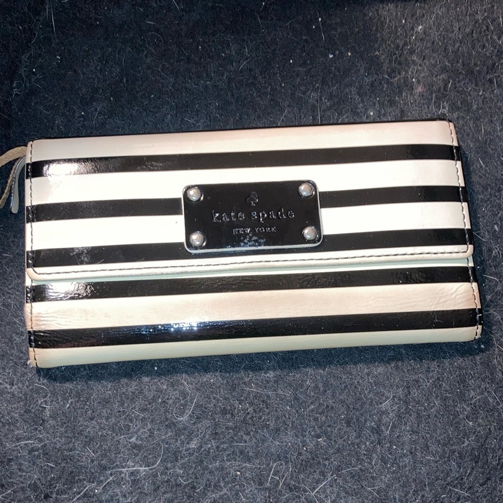 Black and white stripe Kate Spade trifold wallet